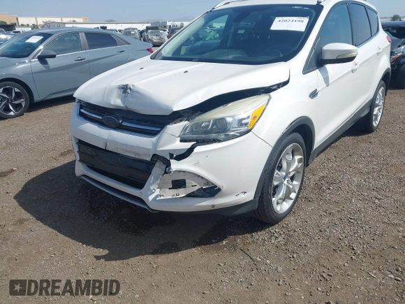 2013 Ford Escape Titanium with VIN 1FMCU0J96DUC24768, listed as a IAAI auction lot 42024198 with 93,080 mi miles. Bid and sale history available at carsss.com. Image 6.