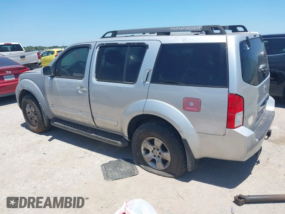 2005 Nissan Pathfinder SE with VIN 5N1AR18W95C754105, listed as a IAAI auction lot 42804550 with Not provided miles and . Bid and sale history available at DreamBid. Image 3.