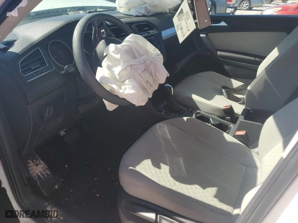 2021 Volkswagen Tiguan S with VIN 3VV1B7AX5MM063179, listed as a Copart auction lot 46651655 with 0 mi miles and Salvage Title. Bid and sale history available at carsss.com. Image 7.