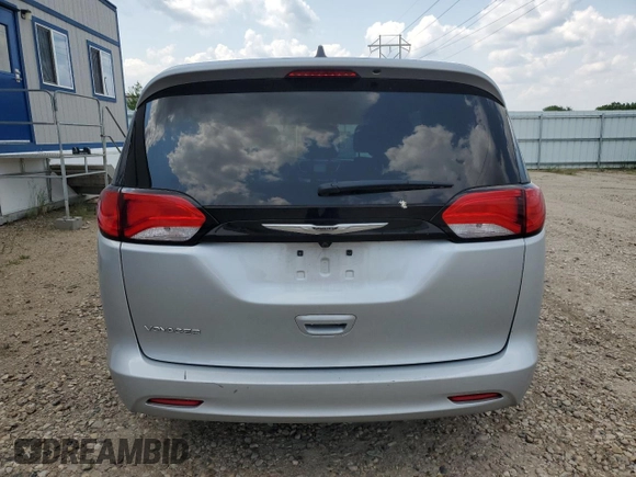 2023 Chrysler Voyager LX z VIN 2C4RC1CG9PR607480, wystawiony jako Copart lot #59278015 z przebiegiem 64 274 mil mil oraz Czysty tytuł • Clean title. Historia ofert i sprzedaży dostępna na DreamBid. Obrazek 6.