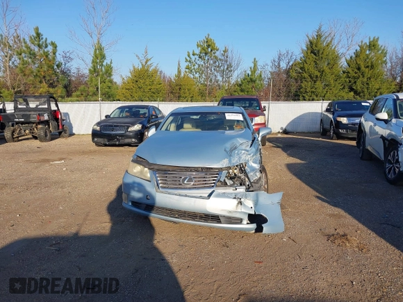 2010 Lexus ES 330 with VIN JTHBK1EG4A2401912, listed as a IAAI auction lot 41225063 with 171,678 mi miles and . Bid and sale history available at DreamBid. Image 12.