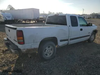 2001 Chevrolet Silverado 1500 LT with VIN 2GCEC19T811122465, listed as a Copart auction lot 44249515 with 91,555 mi miles and Salvage Title. Bid and sale history available at carsss.com. Image 3.