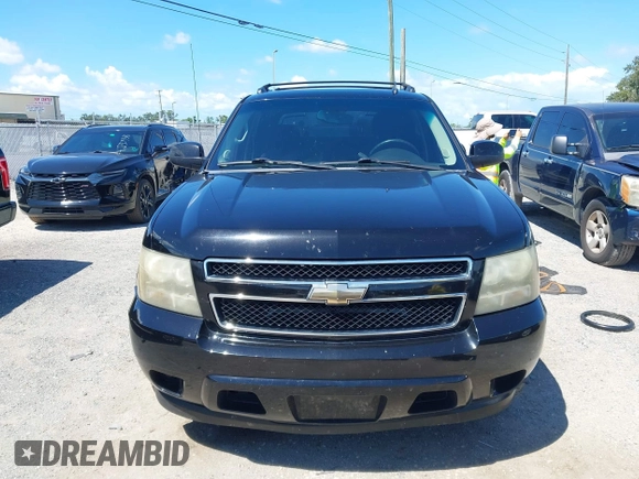 2011 Chevrolet Avalanche LS with VIN 3GNMCEE01BG102296, listed as a IAAI auction lot 42259168 with 183,888 mi miles and . Bid and sale history available at DreamBid. Image 12.