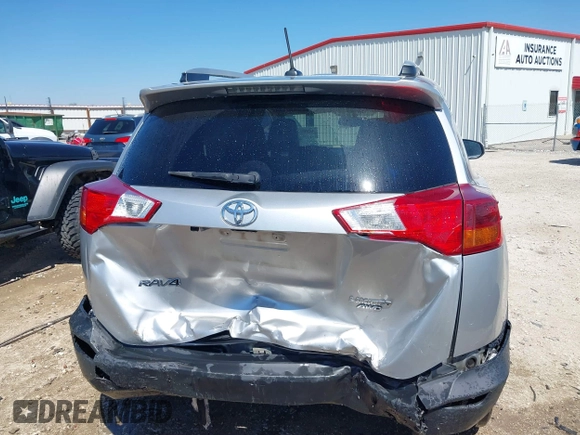 2013 Toyota RAV4 Limited with VIN 2T3DFREV1DW006903, listed as a IAAI auction lot 41880574 with 147,760 mi miles. Bid and sale history available at carsss.com. Image 17.