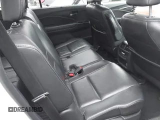 2019 Honda Pilot EX-L with VIN 5FNYF6H59KB032437, listed as a IAAI auction lot 41716318 with 103,556 mi miles. Bid and sale history available at carsss.com. Image 8.