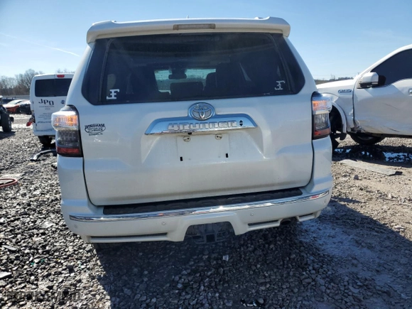 2018 Toyota 4Runner SR5 with VIN JTEZU5JR8J5188322, listed as a Copart auction lot 44978435 with 93,411 mi miles and Salvage Title. Bid and sale history available at carsss.com. Image 6.