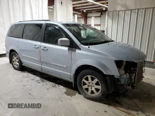 2013 Chrysler Town & Country Touring with VIN 2C4RC1BG6DR576833, listed as a Copart auction lot 53518845 with 190,051 mi miles and Salvage Title. Bid and sale history available at carsss.com. Image 4.