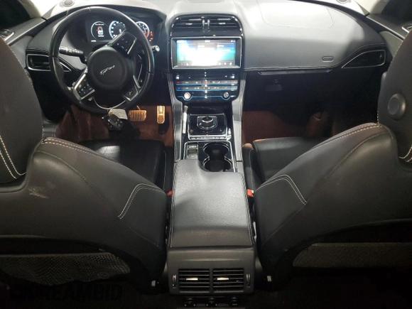 2017 Jaguar F-Pace S with VIN SADCM2BV2HA086296, listed as a Copart auction lot 49041805 with 87,303 mi miles and Salvage Title. Bid and sale history available at DreamBid. Image 8.