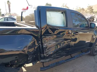 2022 GMC Canyon 2WD Elevation with VIN 1GTG5CEN0N1258686, listed as a IAAI auction lot 41290113 with 32,939 mi miles. Bid and sale history available at carsss.com. Image 6.