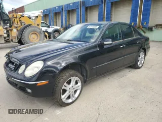 2005 Mercedes-Benz E 500 z VIN WDBUF70J35A798978, wystawiony jako Copart lot #57410055 z przebiegiem Nie podano mil oraz Czysty tytuł • Clean title. Historia ofert i sprzedaży dostępna na DreamBid. Obrazek 1.