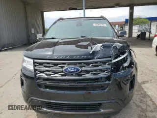 2018 Ford Explorer XLT z VIN 1FM5K8DH8JGB55978, wystawiony jako Copart lot #55089785 z przebiegiem 39 247 mil mil oraz Szkoda całkowita • Salvage title. Historia ofert i sprzedaży dostępna na DreamBid. Obrazek 5.