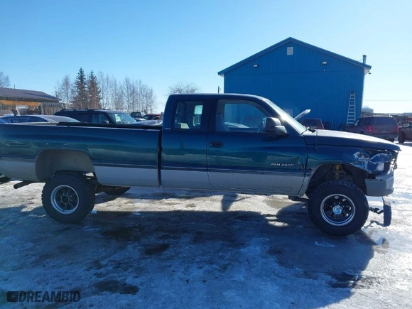 1996 Dodge Ram 2500 with VIN 3B7KF23Z6TM183015, listed as a IAAI auction lot 41858796 with NaN miles. Bid and sale history available at carsss.com. Image 13.