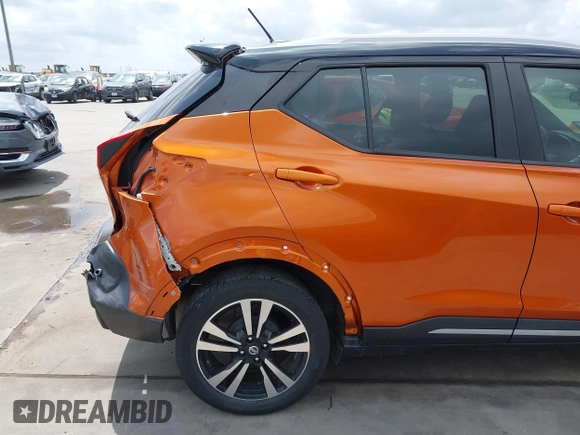 2020 Nissan Kicks SR with VIN 3N1CP5DV4LL492831, listed as a IAAI auction lot 42030507 with 43,203 mi miles. Bid and sale history available at carsss.com. Image 19.