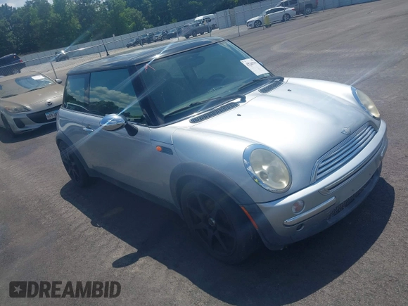2002 MINI Hardtop with VIN WMWRC33462TC34269, listed as a IAAI auction lot 42265191 with Not Provided miles and . Bid and sale history available at DreamBid. Image 1.