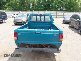 1993 Ford Ranger Splash with VIN 1FTCR10A3PUC06532, listed as a IAAI auction lot 42427632 with 75,871 mi miles and . Bid and sale history available at DreamBid. Image 6.