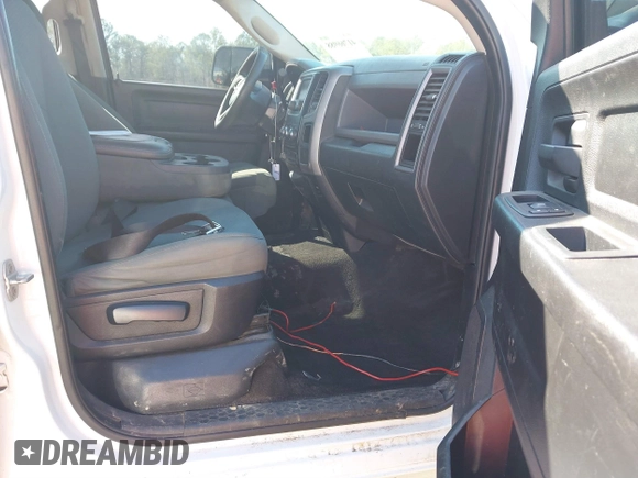 2014 Ram 1500 Express with VIN 1C6RR7FT3ES438988, listed as a IAAI auction lot 41766988 with 269,819 mi miles. Bid and sale history available at carsss.com. Image 5.