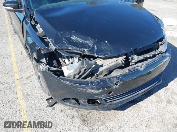 2012 Volkswagen Jetta SE with VIN 3VWDP7AJ9CM417967, listed as a IAAI auction lot 41385194 with 222,344 mi miles and . Bid and sale history available at DreamBid. Image 6.