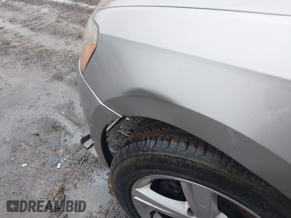 2012 Volkswagen Passat SE с VIN 1VWBH7A39CC108345, выставлен на аукционе IAAI как лот 41582865 с пробегом 168 741 миль миль и . История ставок и продаж доступна на DreamBid. Изображение 16.