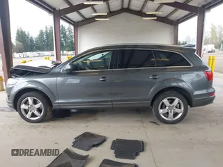 2014 Audi Q7 3.0L TDI Premium with VIN WA1CMAFE7ED017740, listed as a IAAI auction lot 41959691 with 112,521 mi miles. Bid and sale history available at carsss.com. Image 14.
