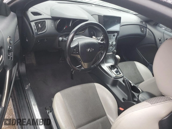 2016 Hyundai Genesis Coupe 3.8L Base with VIN KMHHT6KJ5GU134892, listed as a Copart auction lot 45156344 with 106,477 mi miles and Clean Title. Bid and sale history available at carsss.com. Image 8.