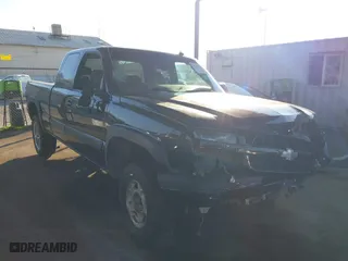 2003 Chevrolet Silverado 1500 LS with VIN 2GCEK19T431132402, listed as a IAAI auction lot 41278893 with 167,312 mi miles. Bid and sale history available at carsss.com. Image 1.