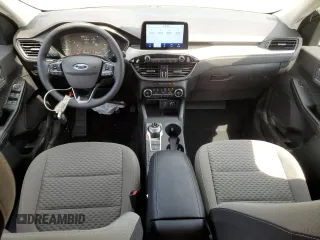 2021 Ford Escape SE with VIN 1FMCU9G64MUB16148, listed as a Copart auction lot 60994595 with 7,772 mi miles and Salvage title. Bid and sale history available at DreamBid. Image 8.