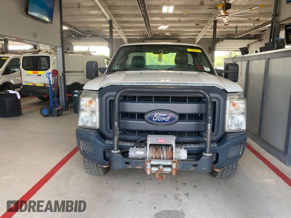 2012 Ford F-250 XL with VIN 1FDBF2B65CEC50857, listed as a IAAI auction lot 42788921 with 131,437 mi miles and . Bid and sale history available at DreamBid. Image 2.