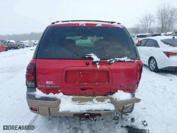 2002 Chevrolet TrailBlazer LS with VIN 1GNDT13S722412684, listed as a IAAI auction lot 41621413 with 162,244 mi miles. Bid and sale history available at carsss.com. Image 16.