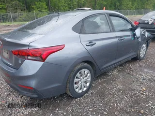 2018 Hyundai Accent SE with VIN 3KPC24A35JE015593, listed as a IAAI auction lot 41973931 with 119,135 mi miles and . Bid and sale history available at carsss.com. Image 4.