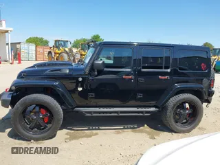 2014 Jeep Wrangler Unlimited Sahara with VIN 1C4BJWEG1EL258242, listed as a IAAI auction lot 41894966 with 90,234 mi miles. Bid and sale history available at carsss.com. Image 14.