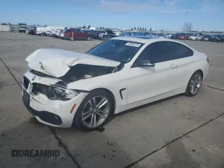 2015 BMW 4 Series 428i z VIN WBA3N3C59FK233277, wystawiony jako Copart lot #45538225 z przebiegiem 132 032 mil mil oraz Szkoda całkowita • Salvage title. Historia ofert i sprzedaży dostępna na DreamBid. Obrazek 1.