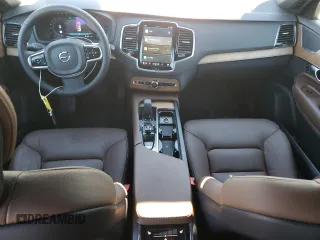 2024 Volvo XC90 Plus Bright Theme с VIN YV4L12PE2R1235477, выставлен на аукционе Copart как лот 82138904 с пробегом 2 047 миль миль и Списание • Salvage title. История ставок и продаж доступна на DreamBid. Изображение 8.