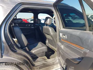 2016 Ford Explorer Limited with VIN 1FM5K7FH8GGB61814, listed as a IAAI auction lot 41044088 with 113,827 mi miles and . Bid and sale history available at DreamBid. Image 8.