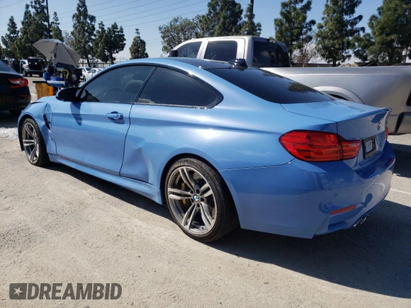2015 BMW M4 with VIN WBS3R9C50FK331844, listed as a Copart auction lot 45902494 with 29,938 mi miles. Bid and sale history available at carsss.com. Image 2.
