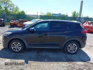 2016 Hyundai Tucson SE z VIN KM8J3CA47GU075162, wystawiony jako IAAI lot #42231685 z przebiegiem 177 038 mil mil oraz . Historia ofert i sprzedaży dostępna na DreamBid. Obrazek 14.