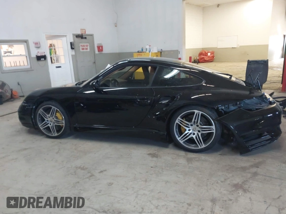 2007 Porsche 911 Turbo with VIN WP0AD29927S784945, listed as a IAAI auction lot 41653014 with 52,319 mi miles. Bid and sale history available at carsss.com. Image 15.