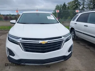 2024 Chevrolet Equinox LT with VIN 3GNAXUEG9RS181173, listed as a IAAI auction lot 42082890 with 27,575 mi miles. Bid and sale history available at carsss.com. Image 12.