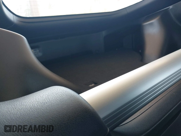 2016 Nissan 370Z with VIN JN1AZ4EH6GM931396, listed as a IAAI auction lot 42034122 with 16,477 mi miles. Bid and sale history available at carsss.com. Image 8.