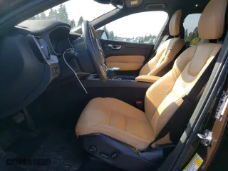 2018 Volvo XC60 Momentum with VIN YV4A22RK9J1017368, listed as a Copart auction lot 52041415 with 46,434 mi miles and Salvage Title. Bid and sale history available at carsss.com. Image 7.