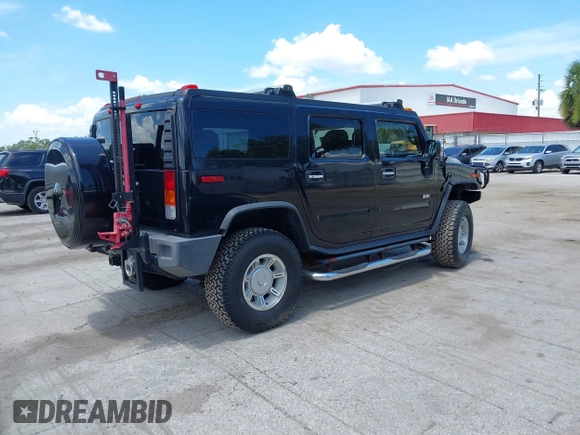 2004 Hummer H2 z VIN 5GRGN23U94H122582, wystawiony jako IAAI lot #42541864 z przebiegiem 105 764 mil mil oraz . Historia ofert i sprzedaży dostępna na DreamBid. Obrazek 4.