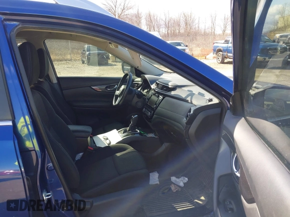 2018 Nissan Rogue SV with VIN KNMAT2MV7JP605154, listed as a IAAI auction lot 42046756 with 90,572 mi miles. Bid and sale history available at carsss.com. Image 5.