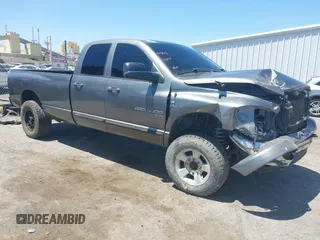 2006 Dodge 3500 SLT z VIN 3D7LX38C36G253557, wystawiony jako IAAI lot #42478965 z przebiegiem 287 552 mil mil oraz . Historia ofert i sprzedaży dostępna na DreamBid. Obrazek 1.