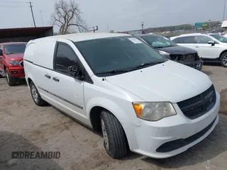 2014 Ram Cargo Van Tradesman z VIN 2C4JRGAG0ER149746, wystawiony jako IAAI lot #41930863 z przebiegiem 255 877 mil mil oraz . Historia ofert i sprzedaży dostępna na DreamBid. Obrazek 13.