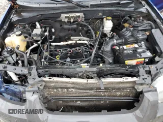 2007 Ford Escape XLT with VIN 1FMYU03Z67KA84353, listed as a Copart auction lot 83999774 with 179,339 mi miles and Salvage Title. Bid and sale history available at carsss.com. Image 12.