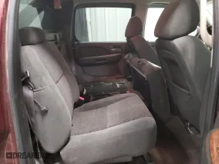 2008 Chevrolet Avalanche LS with VIN 3GNFK12328G134895, listed as a Copart auction lot 49992345 with 212,225 mi miles and Salvage Title. Bid and sale history available at carsss.com. Image 10.