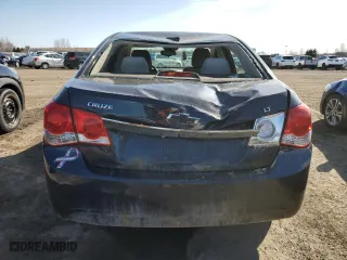 2014 Chevrolet Cruze 1LT with VIN 1G1PC5SB8E7139642, listed as a Copart auction lot 51610885 with 104,855 mi miles and Clean Title. Bid and sale history available at carsss.com. Image 6.