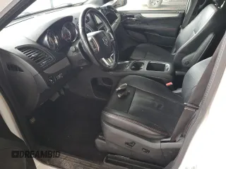2019 Dodge Grand Caravan GT with VIN 2C4RDGEG2KR537956, listed as a Copart auction lot 50239345 with 98,138 mi miles and Clean Title. Bid and sale history available at DreamBid. Image 7.