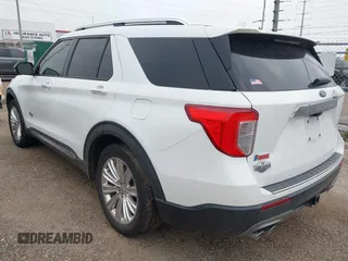 2021 Ford Explorer King Ranch z VIN 1FM5K7LC8MGC03614, wystawiony jako IAAI lot #41927773 z przebiegiem Nie podano mil oraz . Historia ofert i sprzedaży dostępna na DreamBid. Obrazek 3.