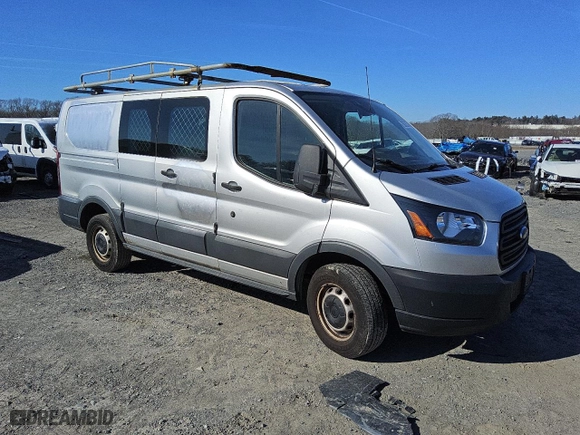 2018 Ford Transit Van with VIN 1FTYR1ZM4JKA08841, listed as a Copart auction lot 49360775 with NaN miles and Clean Title. Bid and sale history available at carsss.com. Image 4.