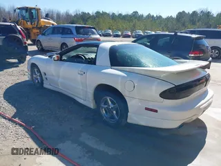 2002 Pontiac Firebird with VIN 2G2FS22K222112738, listed as a IAAI auction lot 41563741 with 155,397 mi miles. Bid and sale history available at carsss.com. Image 3.